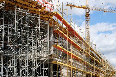 Scaffolding_GettyImages-910215238