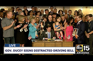 featGov. Ducey Signs Distracted Driving Bill