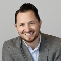 Professional Headshot of Boris Kiprovski